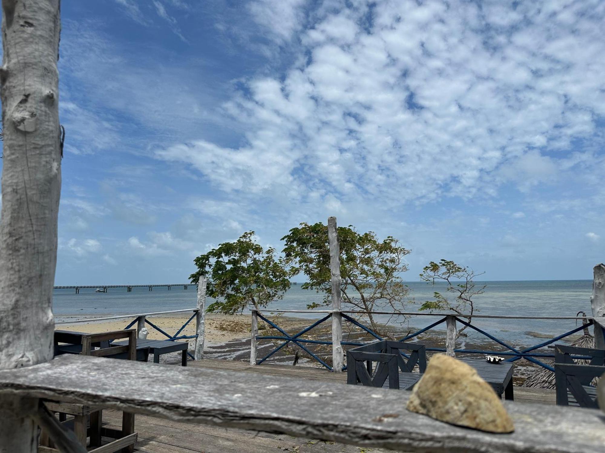 Maweni Beach Bungalows Килиндони Екстериор снимка
