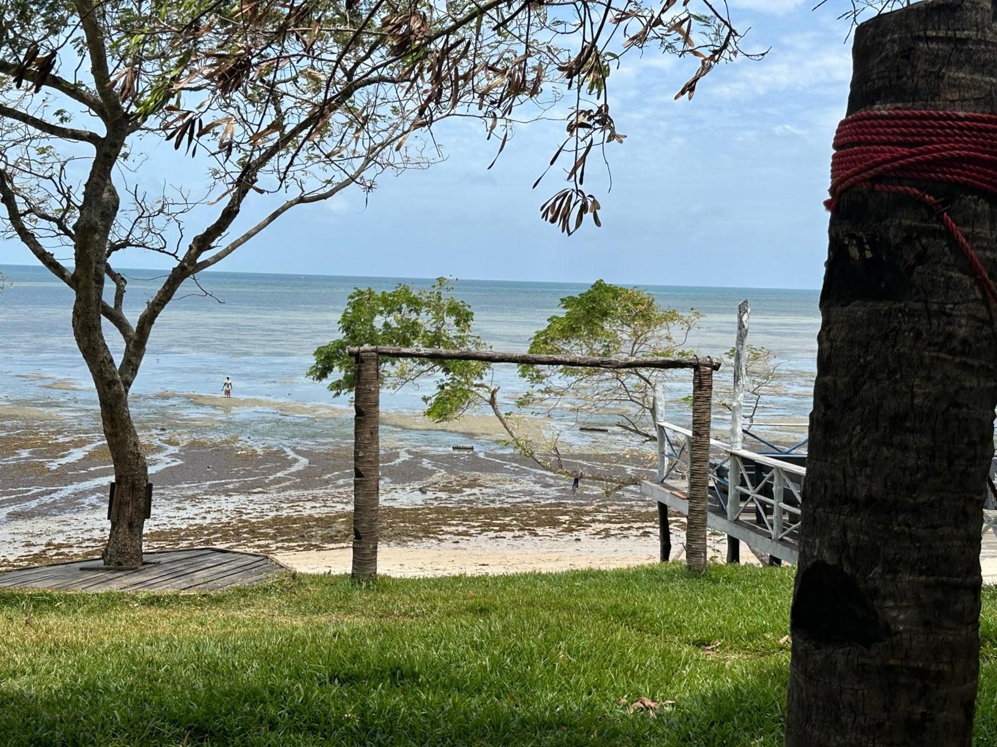 Maweni Beach Bungalows Килиндони Екстериор снимка